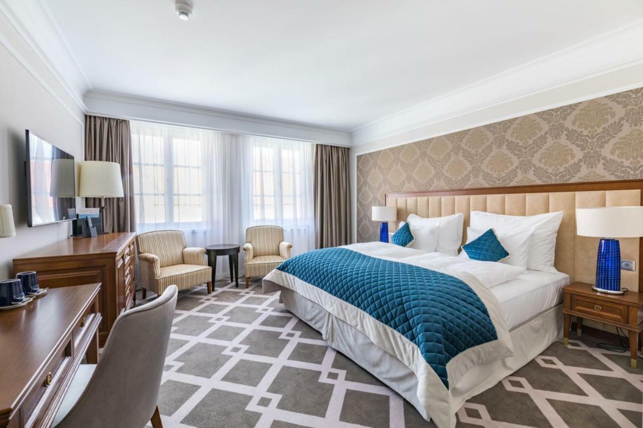 Palace Art Hotel 베즈녹 외부 사진
