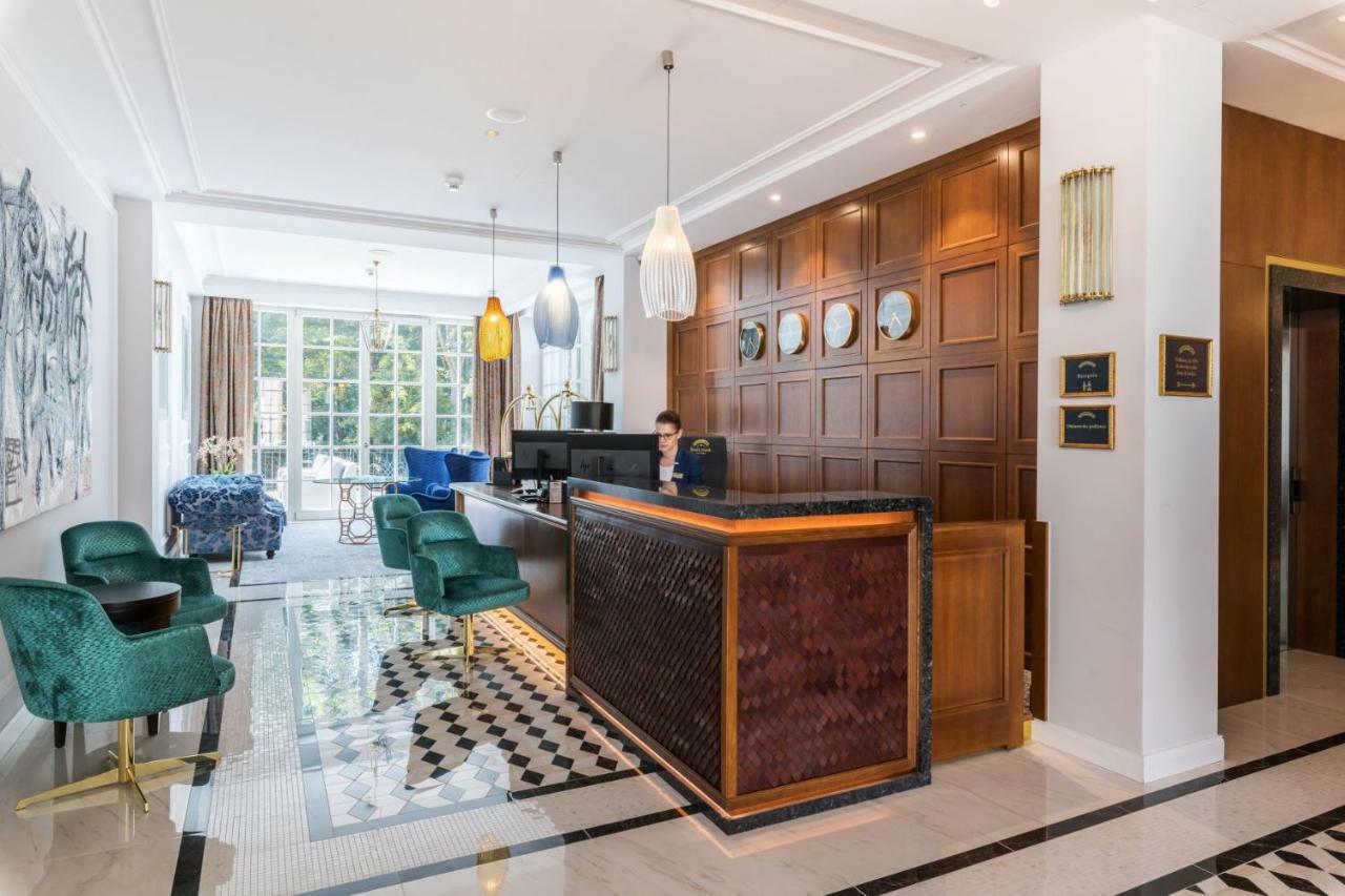 Palace Art Hotel 베즈녹 외부 사진