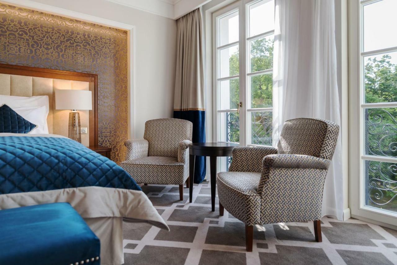 Palace Art Hotel 베즈녹 외부 사진