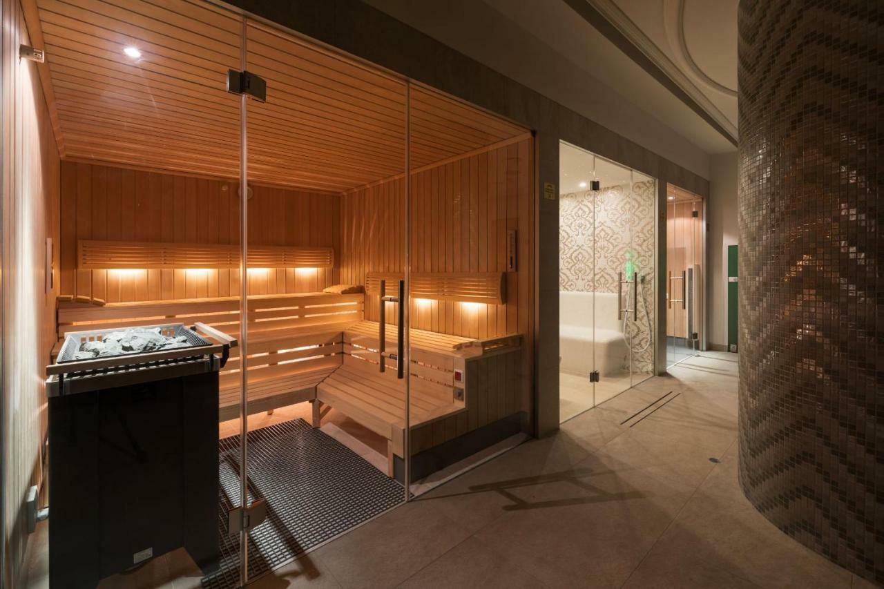 Palace Art Hotel 베즈녹 외부 사진