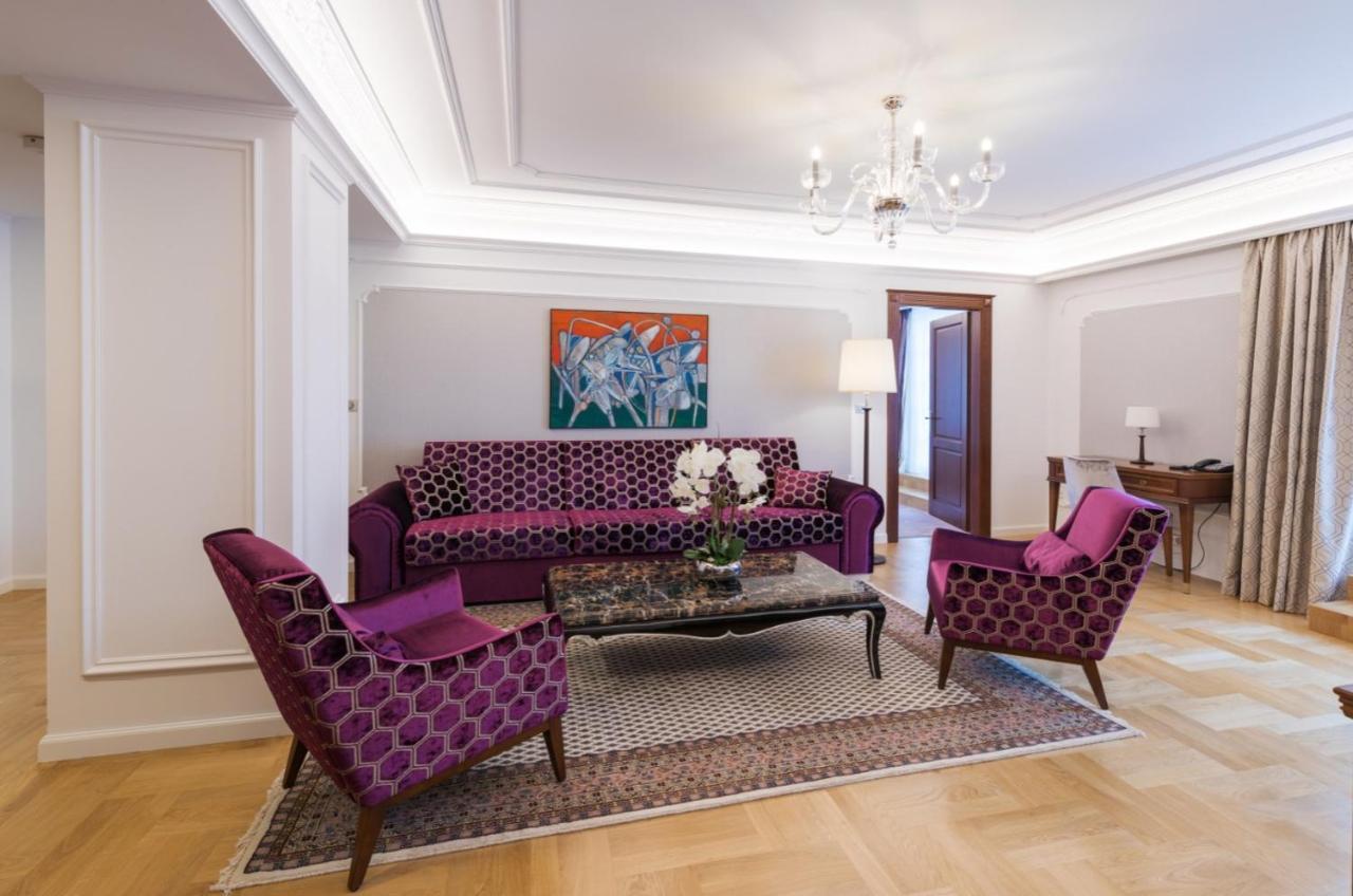 Palace Art Hotel 베즈녹 외부 사진